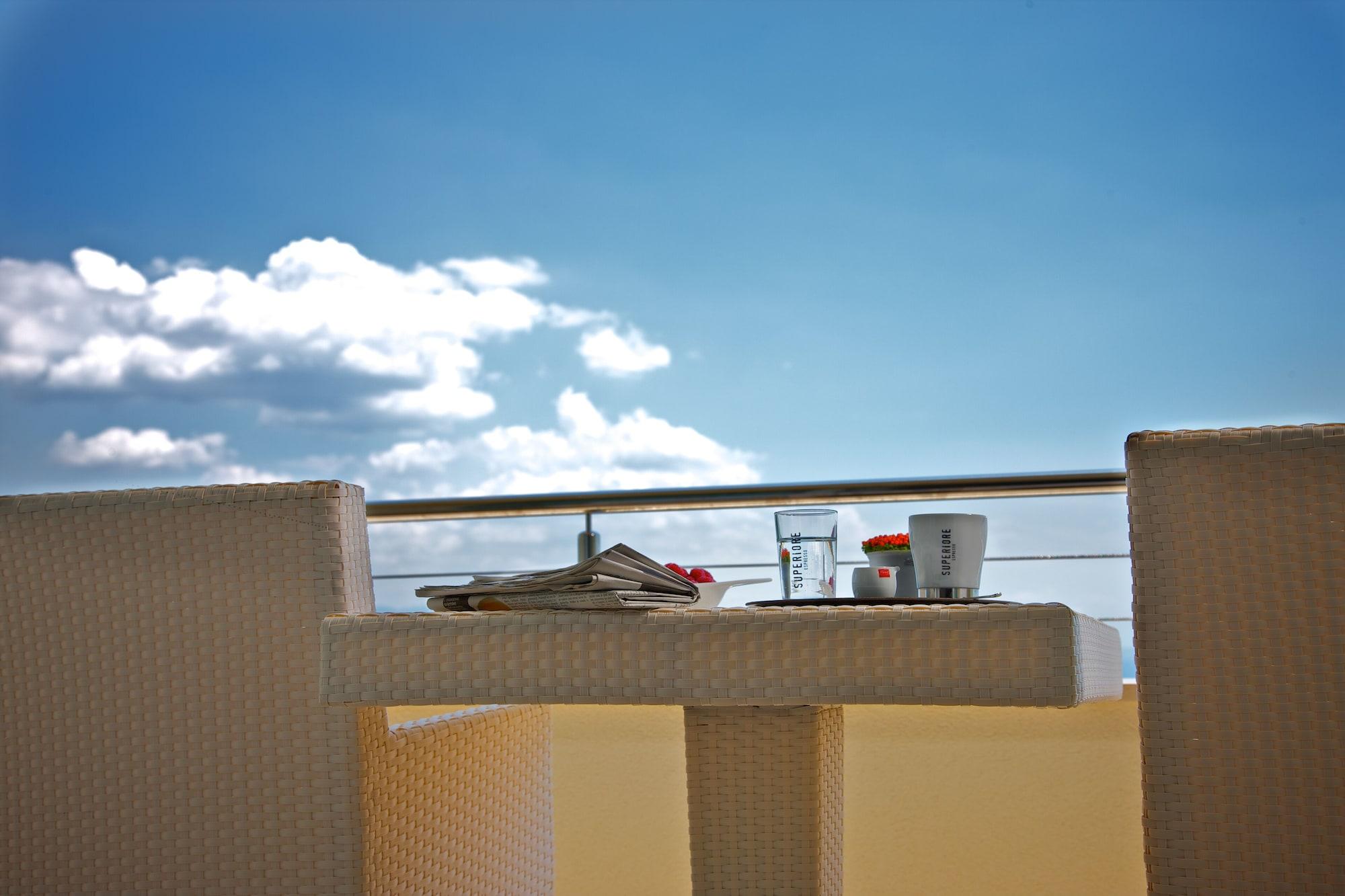 Hotel Laurus - Liburnia Opatija Exterior photo