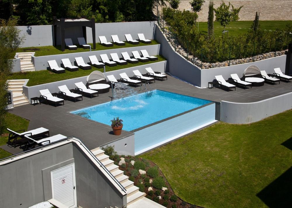 Hotel Laurus - Liburnia Opatija Exterior photo