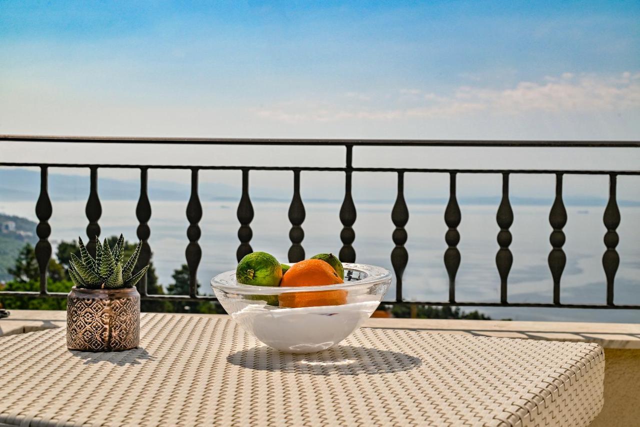 Hotel Laurus - Liburnia Opatija Exterior photo