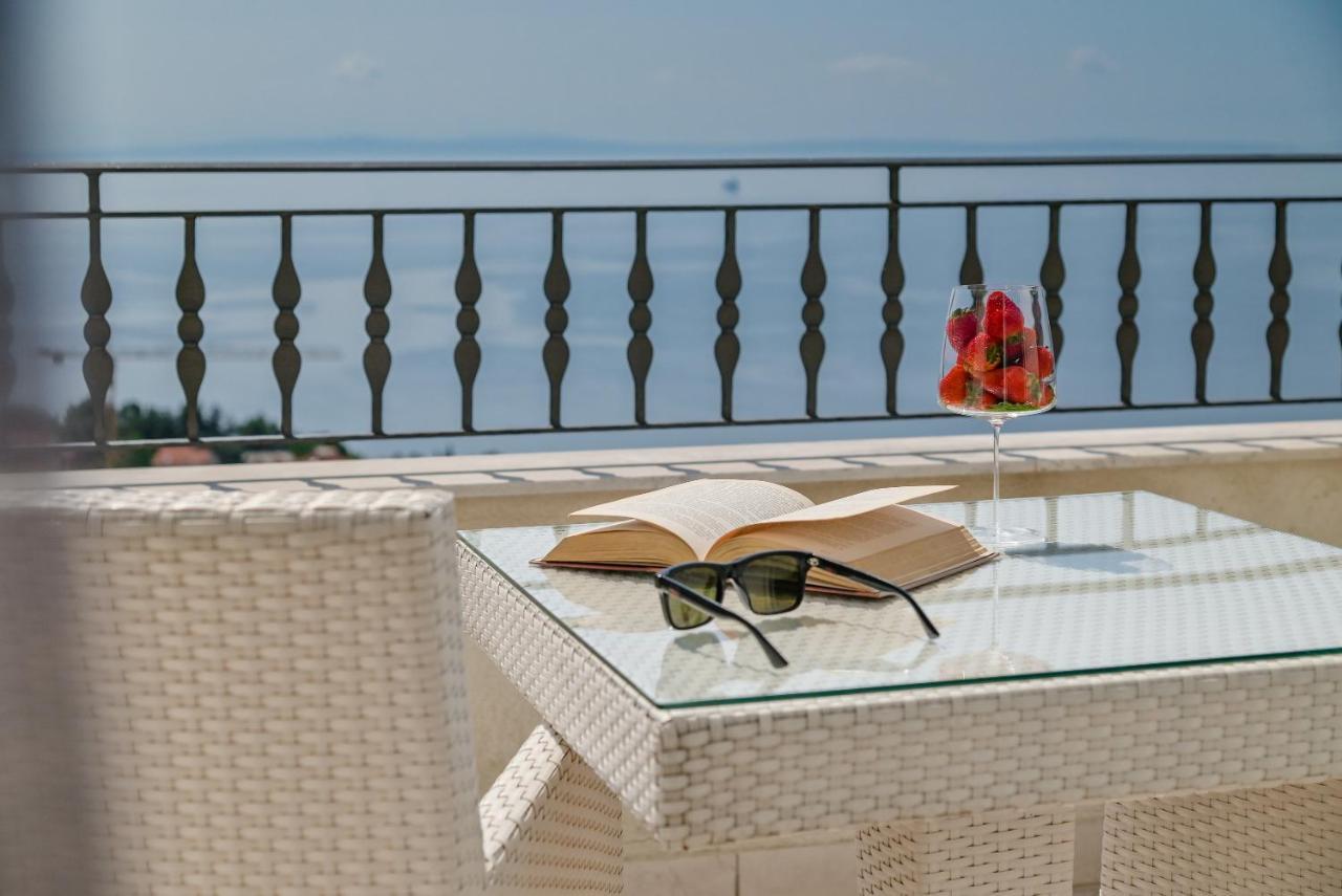Hotel Laurus - Liburnia Opatija Exterior photo