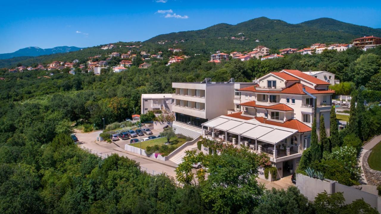 Hotel Laurus - Liburnia Opatija Exterior photo